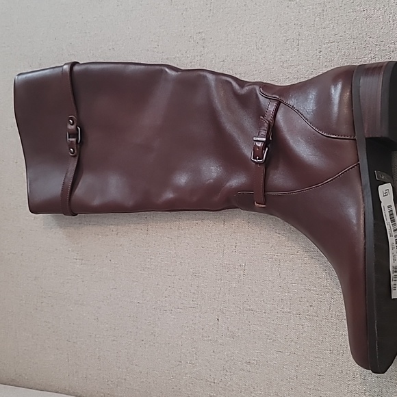 NWT!! Gianni Bini Leather Boots - Picture 6 of 10